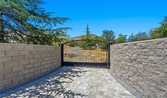 10821 Los Jordans, Agua Dulce, CA 91390