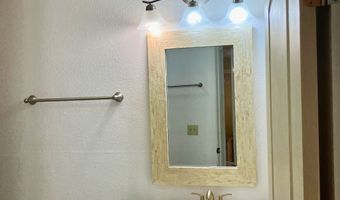 49 KUHILANI St, Hilo, HI 96720