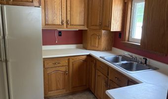 39 Abenaki Ln, Berlin, NH 03570