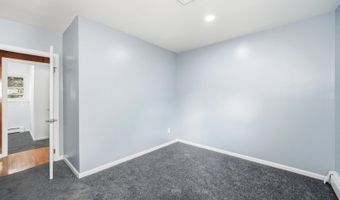 4 Rainbow Trl, Alloway, NJ 07422