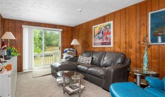 245 W Wrentham Rd, Cumberland, RI 02864