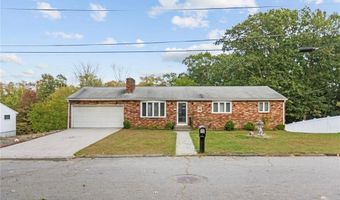 73 Grandview Dr, Cumberland, RI 02864