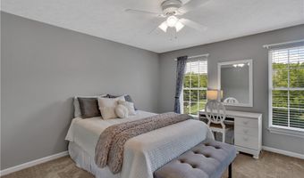 9107 Cherry Blossom Dr, Adams Twp., PA 16046