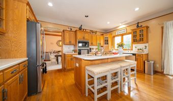 1145 Forest Commons Dr, Avon, IN 46123