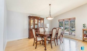 107 E Willow St, Beresford, SD 57004