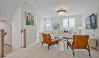 138 SUMMIT POINT Blvd, Bowie, MD 20716