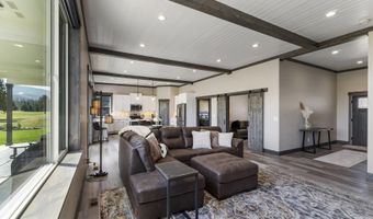 40 Bunker Ln, Blanchard, ID 83804