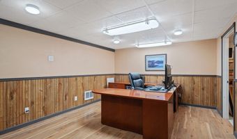 6812 LINE Ct, Cheyenne, WY 82007