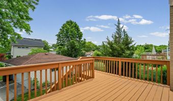 311 W Cypress St, Arlington Heights, IL 60005