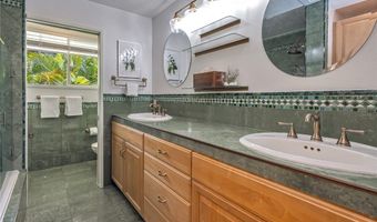 1254 Puualoha St, Kailua, HI 96734