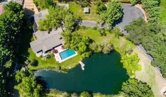 550 Crowson Rd, Ashland, OR 97520