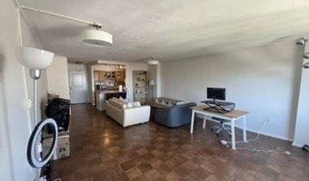 8 Whittier Pl 17D, Boston, MA 02114