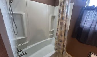 610 NE 19th Ave, Aberdeen, SD 57401