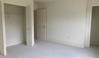 1023 Bluestem Ln, Ann Arbor, MI 48103