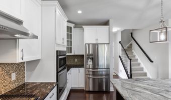 1840 Tapadera Dr, Ann Arbor, MI 48103