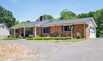 406 Old Liberty Rd, Asheboro, NC 27203