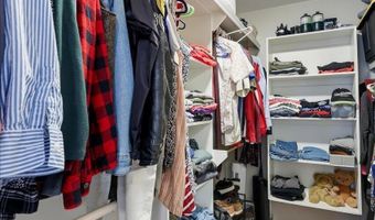 202 Cherry Bark Dr, Brandon, MS 39047