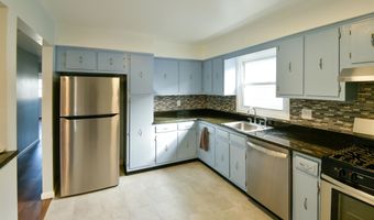 45 E 51ST St, Bayonne, NJ 07002