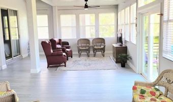 1415 BEACH CLUB Ln, Apollo Beach, FL 33572