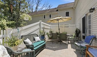 73 Gray St A, Billerica, MA 01821