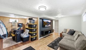935 E 900 N, Bountiful, UT 84010