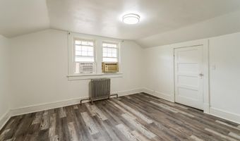 2838 MYRTLE Ave NE, Washington, DC 20018