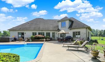 5695 N London Rd, Fairland, IN 46126