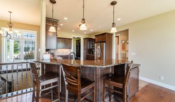 2526 Coyote Dr, Ames, IA 50014