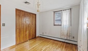 73 Grandview Dr, Cumberland, RI 02864