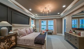 5373 WOLF CREEK Dr, Apollo Beach, FL 33572