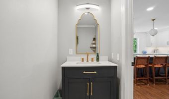 5 Spring Hill Rd, Bedford, NH 03110