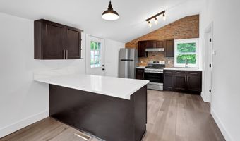 105 Owens Ave, Atlantic Highlands, NJ 07716