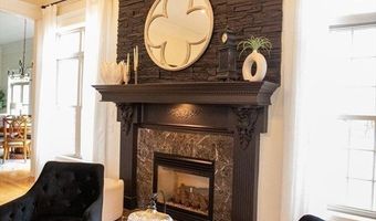 99 Elizabeth St, Agawam, MA 01030