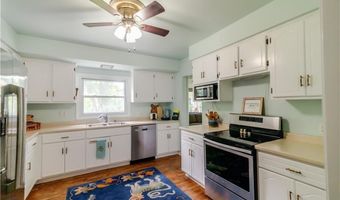 1706 N 2nd St, Atchison, KS 66002