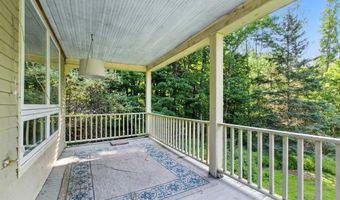 206 Lewis Hill Rd, Bethlehem, NH 03574