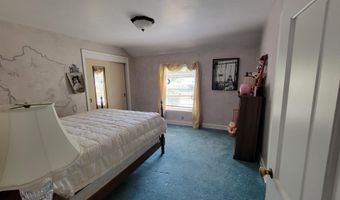 1230 N SUPERIOR St, Antigo, WI 54409