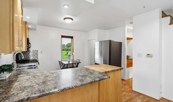 709 12th Ave, Amana, IA 52203