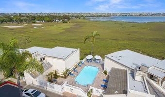 3991 Crown Point Dr P13, San Diego, CA 92109