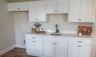 101 8th Ave NE Plan: Madison, Altoona, IA 50009