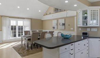 276 N Amherst Rd, Bedford, NH 03110