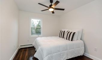 126 Columbia Ave, Cranston, RI 02905