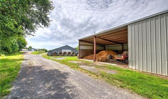 141 Holcomb Spur NW, Adairsville, GA 30103