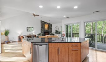 8501 RIVER ROCK Ter, Bethesda, MD 20817
