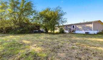 8800 Dons Ct, Alvarado, TX 76009