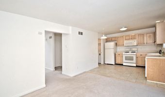 5631 STONECROFT Ln, Allentown, PA 18106