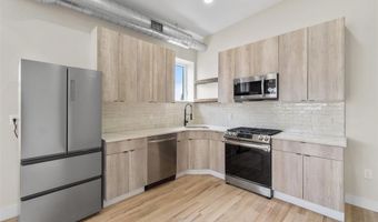21 W 20TH St 201, Bayonne, NJ 07002
