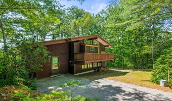 27 Moat Mountain Cir, Bartlett, NH 03812