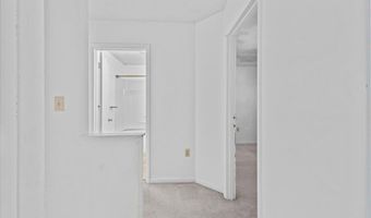 21 Hyde St 4, Burlington, VT 05401