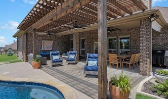 201 Sandstone Ln, Weatherford, TX 76085