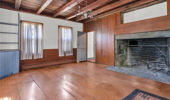 383 Putnam Pike, Glocester, RI 02829
